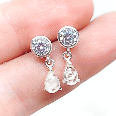 149€-Pendientes-Circonita-con-gota-LM