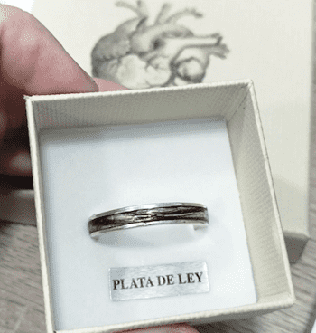 Alianza plana con pelito de morir de amor