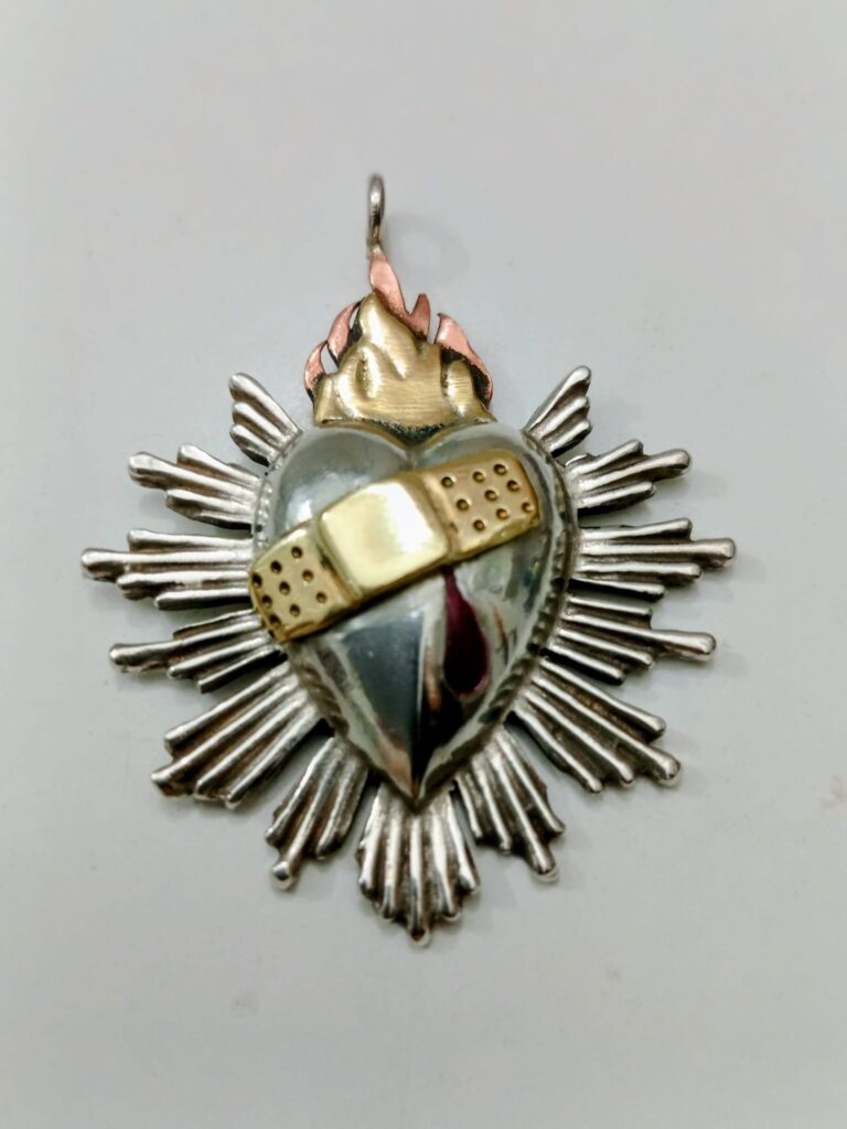Colgante Corazón Sanado de Morir de Amor